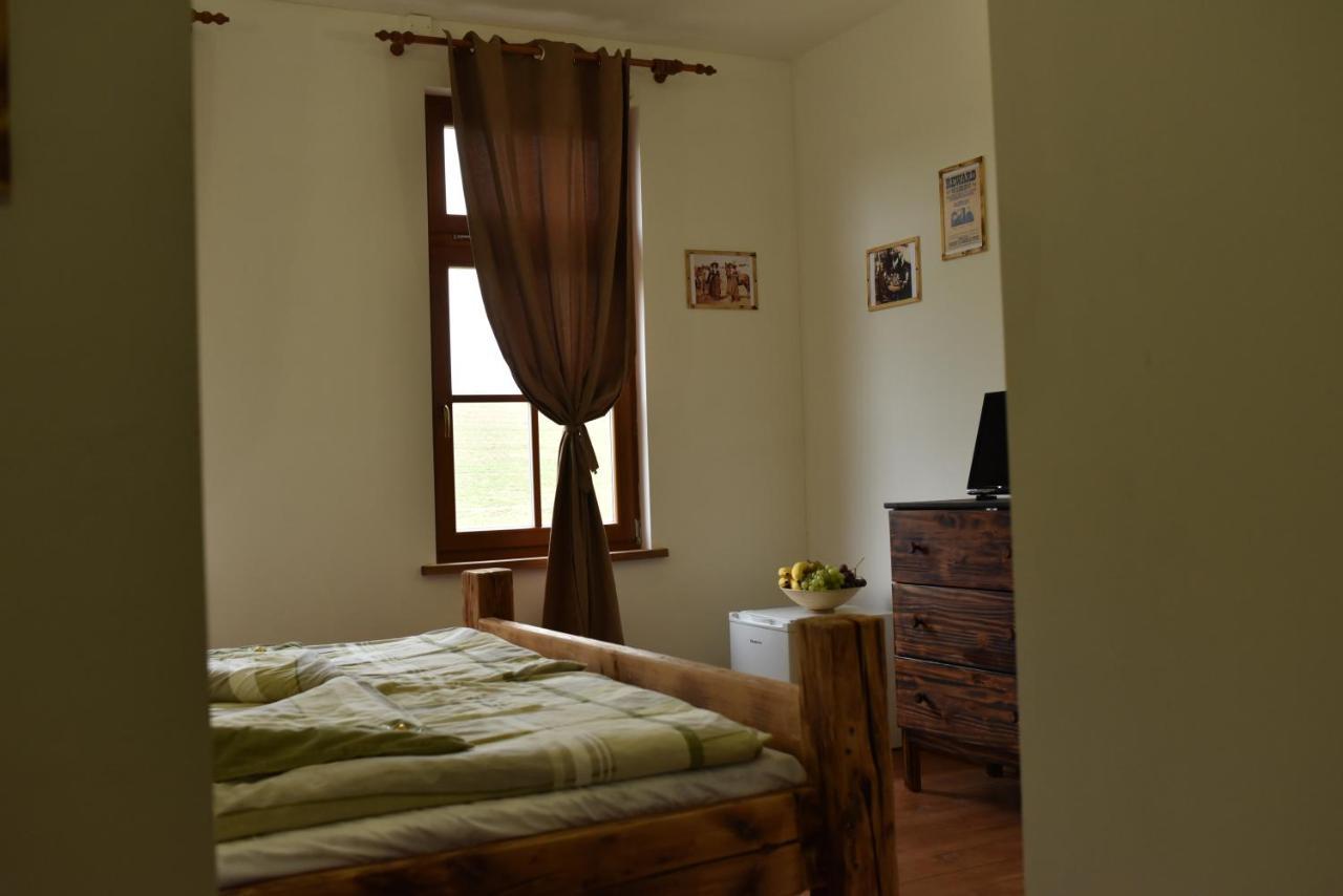 Tordas Western House Bed and Breakfast Εξωτερικό φωτογραφία